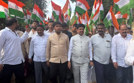 संत तुकाराम नगरमध्ये यशवंतभाऊ भोसले यांच्या नेतृत्वाखाली भव्य तिरंगा रॅली; हजारो नागरिकांचा उत्स्फूर्त सहभाग