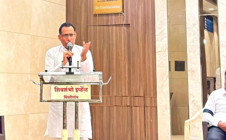 इंग्लंडमध्ये भारताच्या फाळणीची बीजे रोवली गेली’ – डॉ. हेमदेव थापर पिंपरी-चिंचवडमध्ये ‘विभाजन विभीषिका दिना’निमित्त विशेष सभा; कलम ३७० रद्द केल्याने काश्मीरच्या एकात्मतेला बळ मिळाले – वक्त्यांचा दावा