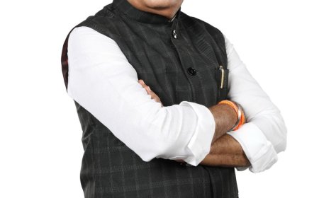 जलसंधारणाच्या लोकचळवळीत सर्वांनी सहभागी व्हावे; २१ ऑगस्टला महाराष्ट्रभर ‘महा वॉकेथॉन’ – मंत्री संजय राठोड