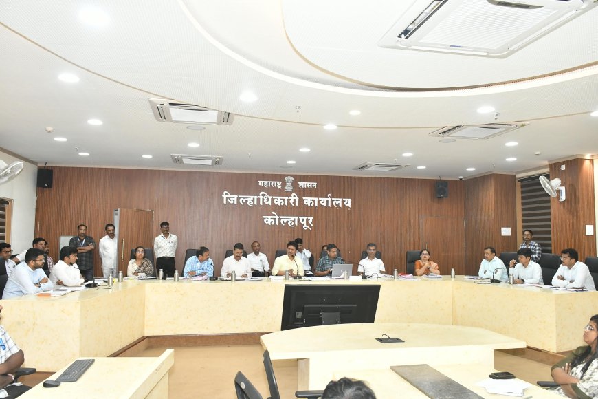 बोगस दस्त करणाऱ्यांवर कठोर कारवाई करा; जिल्ह्यात बोगस दस्त शोधण्याची मोहीम हाती घ्या – पालकमंत्री प्रकाश आबिटकर