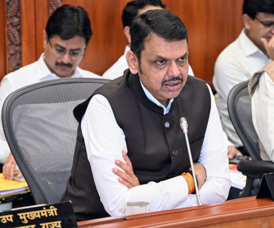 दुष्काळसदृश परिस्थितीत सरकार शेतकऱ्यांच्या पाठीशी; सरसकट मदत, पीक विमा, पाणी आणि चाऱ्यासाठी शासनाची तयारी