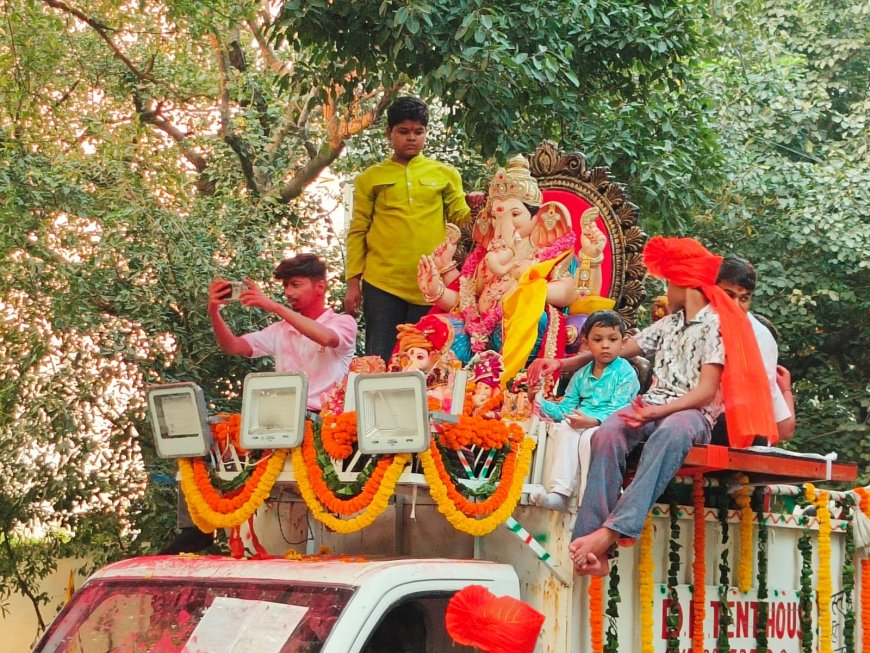 महाराष्ट्र सदनात गणेशोत्सवाची भक्तिमय वातावरणात सांगता; भव्य मिरवणुकीने गणरायास निरोप
